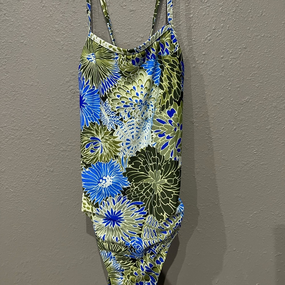 JOLYN ONSIE ONE PIECE SWIM SUIT BRANDON 2 women’s size 32